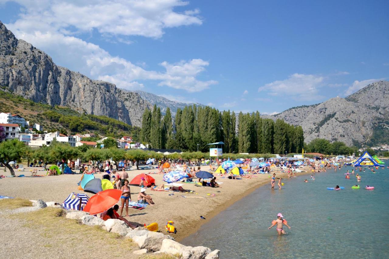Apartments With A Parking Space Omis - 2745 ภายนอก รูปภาพ