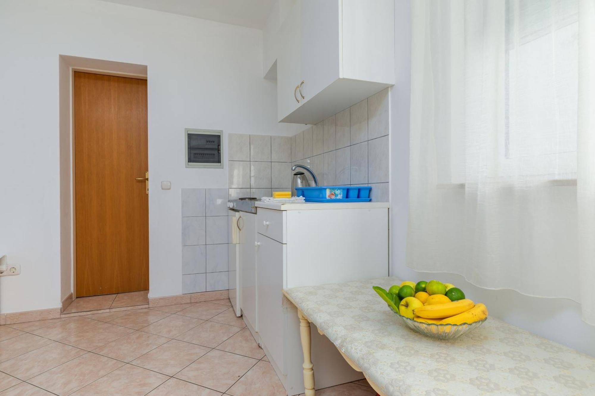 Apartments With A Parking Space Omis - 2745 ห้อง รูปภาพ